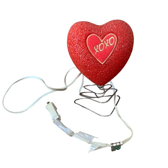 Decorative Outfit Other - VINTAGE Decorative Outfit 90s XOXO Melted Popcorn Red Heart Light Romantic Sexy
